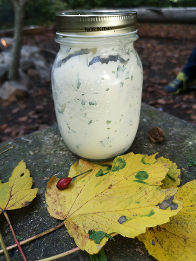 Waldschmaus; Spitzwegerichkräuterbutter